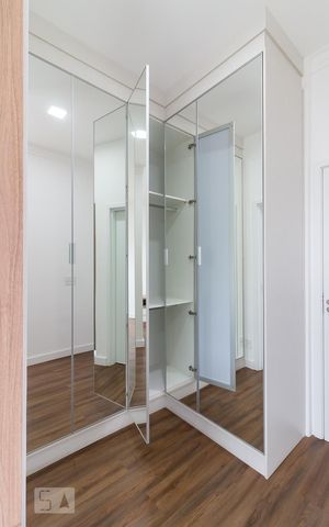Apartamento à venda com 106m², 3 quartos e 2 vagasQuarto 3 suíte - armários
