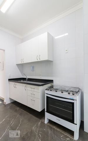Apartamento à venda com 106m², 3 quartos e 2 vagasCozinha