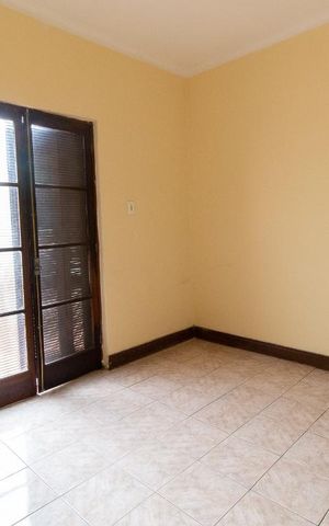 Casa para alugar com 150m², 2 quartos e 2 vagas Casa para alugar com 150m², 2 quartos e 2 vagasQuarto 2