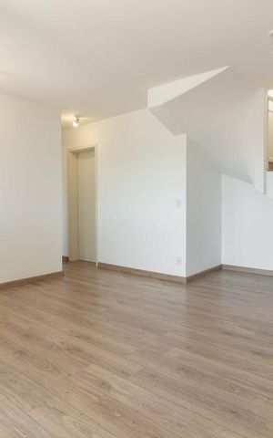 Apartamento para alugar com 153m², 2 quartos e 2 vagas Apartamento para alugar com 153m², 2 quartos e 2 vagasSala