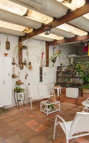 Casa à venda com 201m², 3 quartos e 4 vagasQuintal