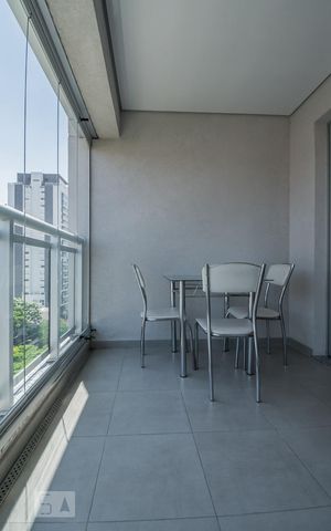 Apartamento à venda com 63m², 1 quarto e 2 vagas Apartamento à venda com 63m², 1 quarto e 2 vagasVaranda