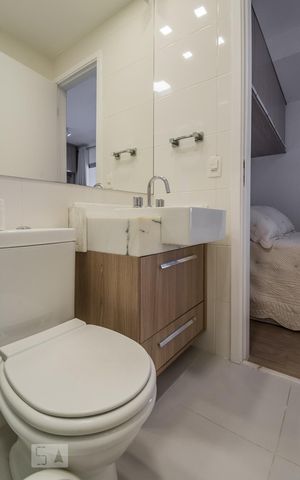 Apartamento à venda com 63m², 1 quarto e 2 vagas Apartamento à venda com 63m², 1 quarto e 2 vagasBanheiro Suíte