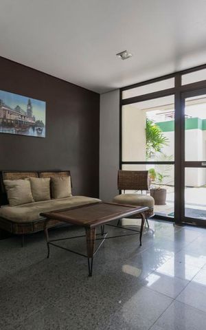 Apartamento à venda com 65m², 2 quartos e 2 vagasÁrea comum - Hall social