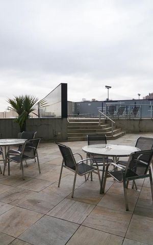 Apartamento para alugar com 71m², 1 quarto e 2 vagasÁrea externa prédio