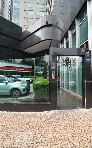 Apartamento para alugar com 71m², 1 quarto e 2 vagasEntrada