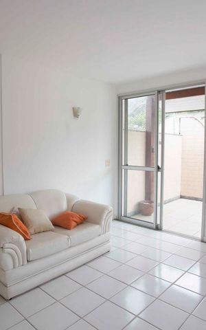 Apartamento à venda com 172m², 3 quartos e 1 vaga Apartamento à venda com 172m², 3 quartos e 1 vagasala 2