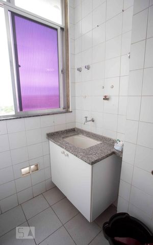 Apartamento à venda com 172m², 3 quartos e 1 vaga Apartamento à venda com 172m², 3 quartos e 1 vagaárea de serviço