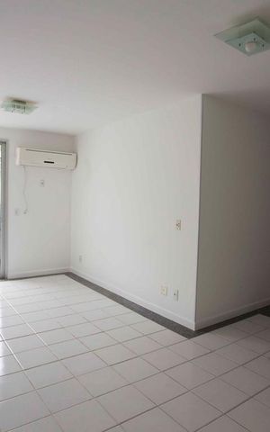 Apartamento à venda com 172m², 3 quartos e 1 vaga Apartamento à venda com 172m², 3 quartos e 1 vagasala