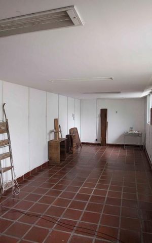 Casa à venda com 420m², 7 quartos e 1 vaga Casa à venda com 420m², 7 quartos e 1 vagasalão 2