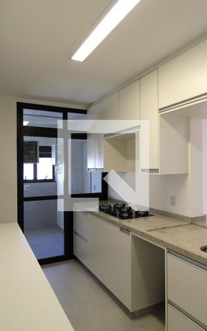Apartamento para alugar com 110m², 3 quartos e 2 vagasCozinha