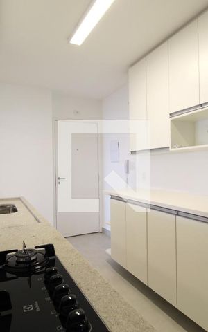 Apartamento para alugar com 110m², 3 quartos e 2 vagasCozinha