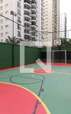 Apartamento para alugar com 110m², 3 quartos e 2 vagasÁrea Comum - Quadra
