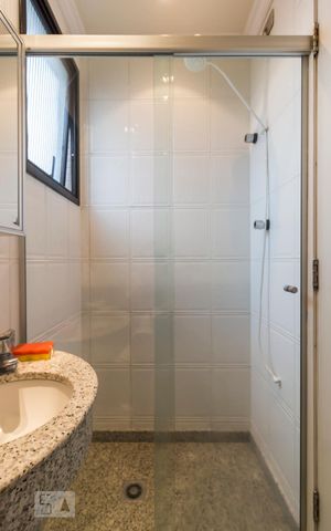 Apartamento à venda com 340m², 4 quartos e 4 vagasBanheiro de serviço