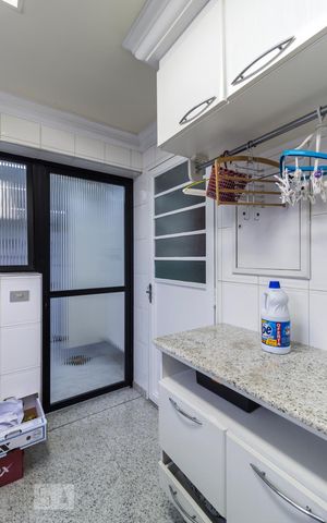 Apartamento à venda com 340m², 4 quartos e 4 vagasÁrea de serviço
