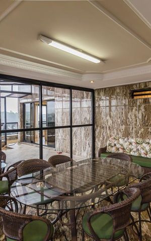 Apartamento à venda com 340m², 4 quartos e 4 vagasVaranda gourmet