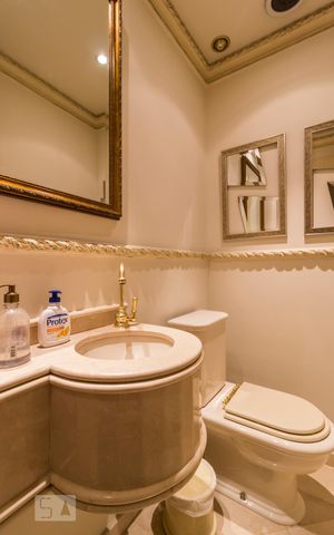Apartamento à venda com 340m², 4 quartos e 4 vagasLavabo 1