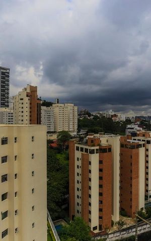 Apartamento para alugar com 52m², 2 quartos e 1 vagaVista