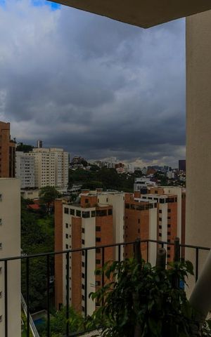Apartamento para alugar com 52m², 2 quartos e 1 vagaVaranda