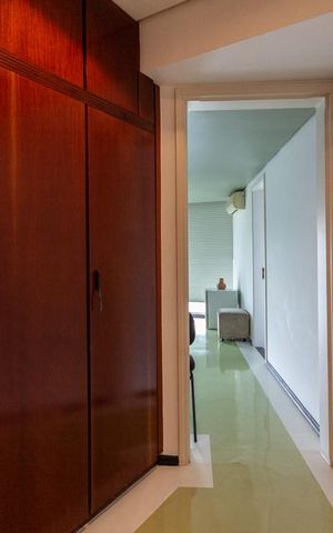 Apartamento à venda com 600m², 4 quartos e 3 vagas Apartamento à venda com 600m², 4 quartos e 3 vagasSuíte2