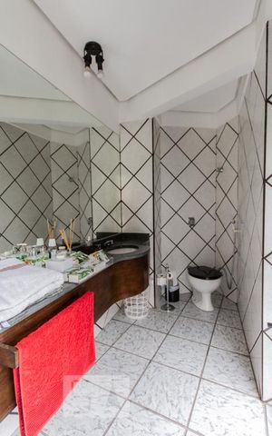 Apartamento à venda com 600m², 4 quartos e 3 vagas Apartamento à venda com 600m², 4 quartos e 3 vagasSuíte1