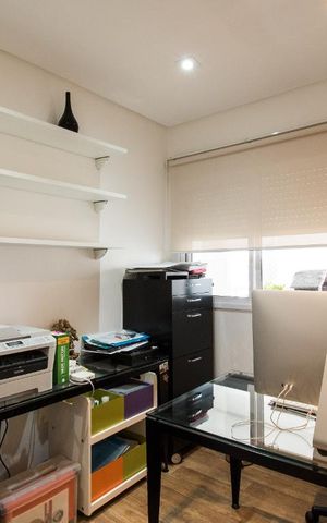 Apartamento à venda com 130m², 4 quartos e 2 vagasQuarto 2
