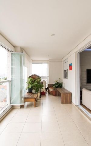 Apartamento à venda com 130m², 4 quartos e 2 vagasVaranda Gourmet