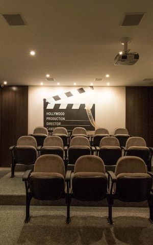 Apartamento à venda com 130m², 4 quartos e 2 vagasÁrea Externa - Cinema