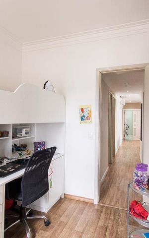 Apartamento à venda com 130m², 4 quartos e 2 vagasQuarto 4 / Suíte 2