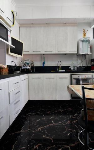 Casa à venda com 450m², 4 quartos e 5 vagasCozinha
