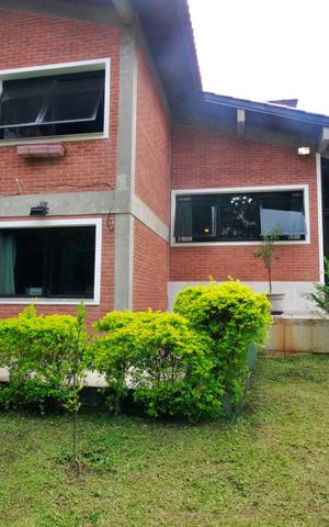 Casa à venda com 450m², 4 quartos e 5 vagasJardim