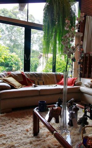 Casa à venda com 450m², 4 quartos e 5 vagasSala
