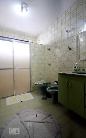 Casa à venda com 450m², 4 quartos e 5 vagasBanheiro