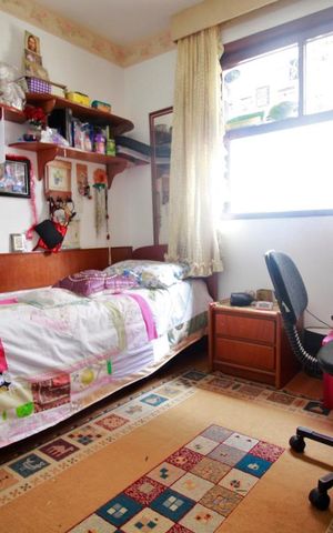 Casa à venda com 450m², 4 quartos e 5 vagasQuarto 2