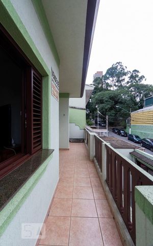 Casa para alugar com 400m², 3 quartos e 8 vagasVaranda Quarto 3 - Suíte