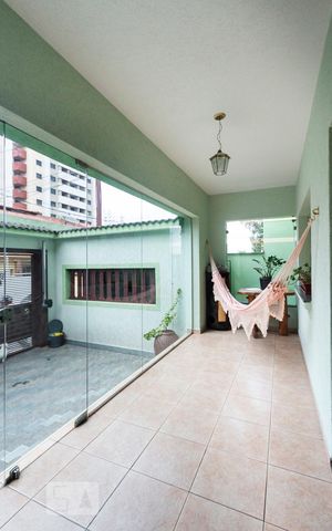 Casa para alugar com 400m², 3 quartos e 8 vagasVaranda - Sala de estar