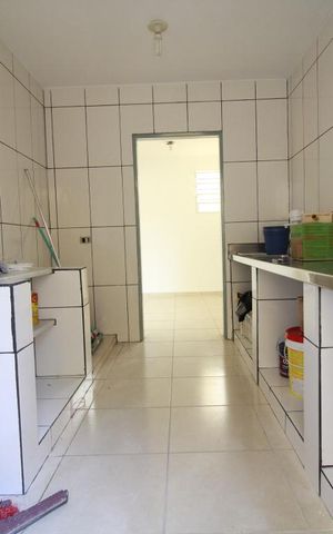 Casa para alugar com 300m², 5 quartos e 6 vagasCozinha