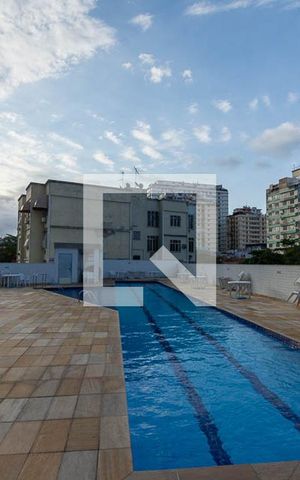 Apartamento à venda com 172m², 3 quartos e 1 vaga Apartamento à venda com 172m², 3 quartos e 1 vagaÁrea comum