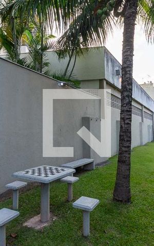 Apartamento à venda com 172m², 3 quartos e 1 vaga Apartamento à venda com 172m², 3 quartos e 1 vagaÁrea comum