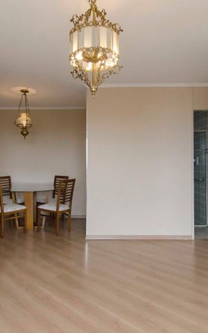 Apartamento para alugar com 73m², 2 quartos e sem vagaSala