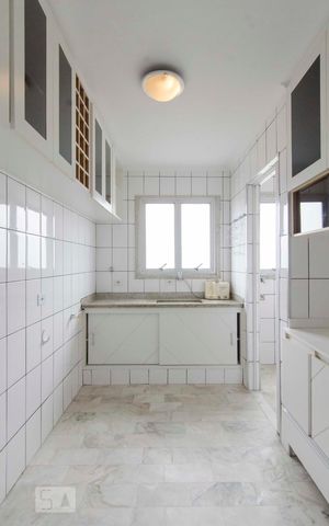 Apartamento para alugar com 73m², 2 quartos e sem vagaCozinha