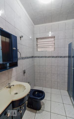 Casa à venda com 115m², 3 quartos e 3 vagas Casa à venda com 115m², 3 quartos e 3 vagasBanheiro da suíte