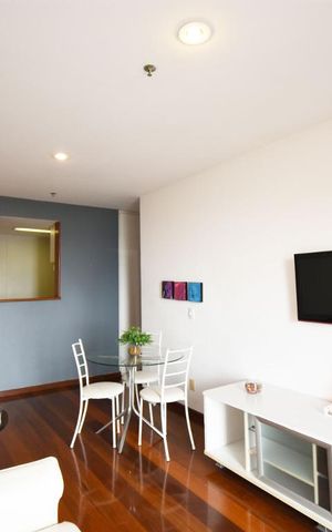 Apartamento à venda com 40m², 1 quarto e 1 vagaSala 