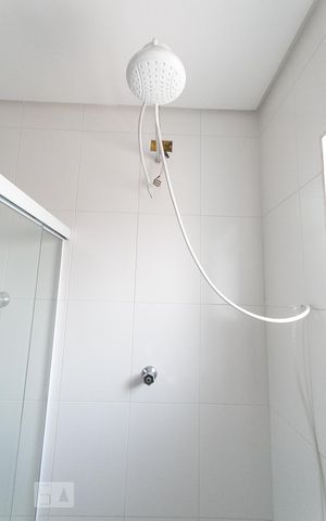 Casa à venda com 170m², 3 quartos e 2 vagasBanheiro da suíte 