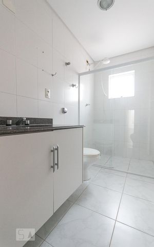 Casa à venda com 170m², 3 quartos e 2 vagasBanheiro da suíte 