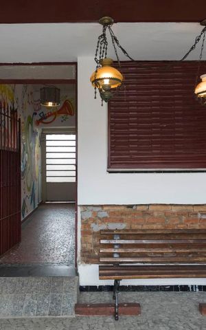 Casa para alugar com 189m², 2 quartos e 3 vagasEntrada