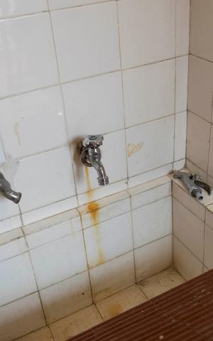 Casa para alugar com 189m², 2 quartos e 3 vagasÁrea de serviço (Torneira)