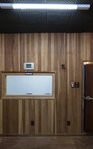 Casa para alugar com 189m², 2 quartos e 3 vagasSala - Estúdio