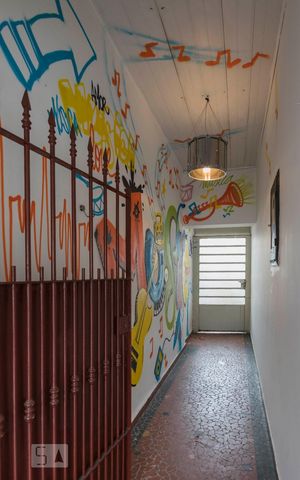 Casa para alugar com 189m², 2 quartos e 3 vagasEntrada