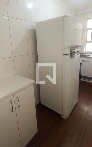 Apartamento à venda com 58m², 1 quarto e sem vaga Apartamento à venda com 58m², 1 quarto e sem vagaCozinha